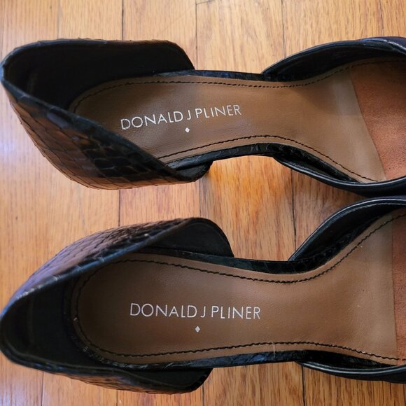 Donald J Pliner 7M Black Pointed Toe Pumps Heels D'Orsay TRYNA - Picture 8 of 8